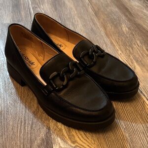 London 2 Life Stride Women's Classic Black Loafers size 7 NWOT
